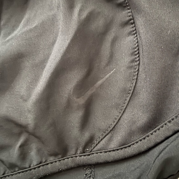 Nike Black Athletic Shorts - Picture 2 of 4